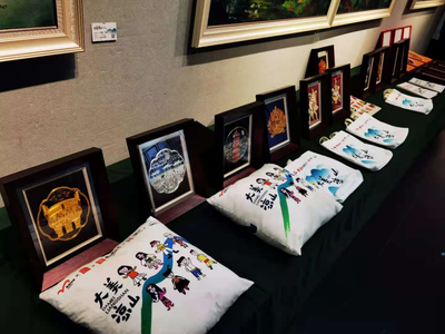 展現(xiàn)扶貧風采！大美涼山扶貧采風成果展在桂城美術(shù)館免費展出